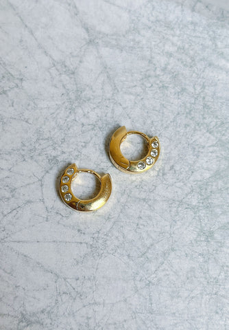 Candonga Circón M en oro laminado 18k