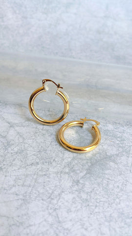 Candonga Tubo L en oro laminado 18k