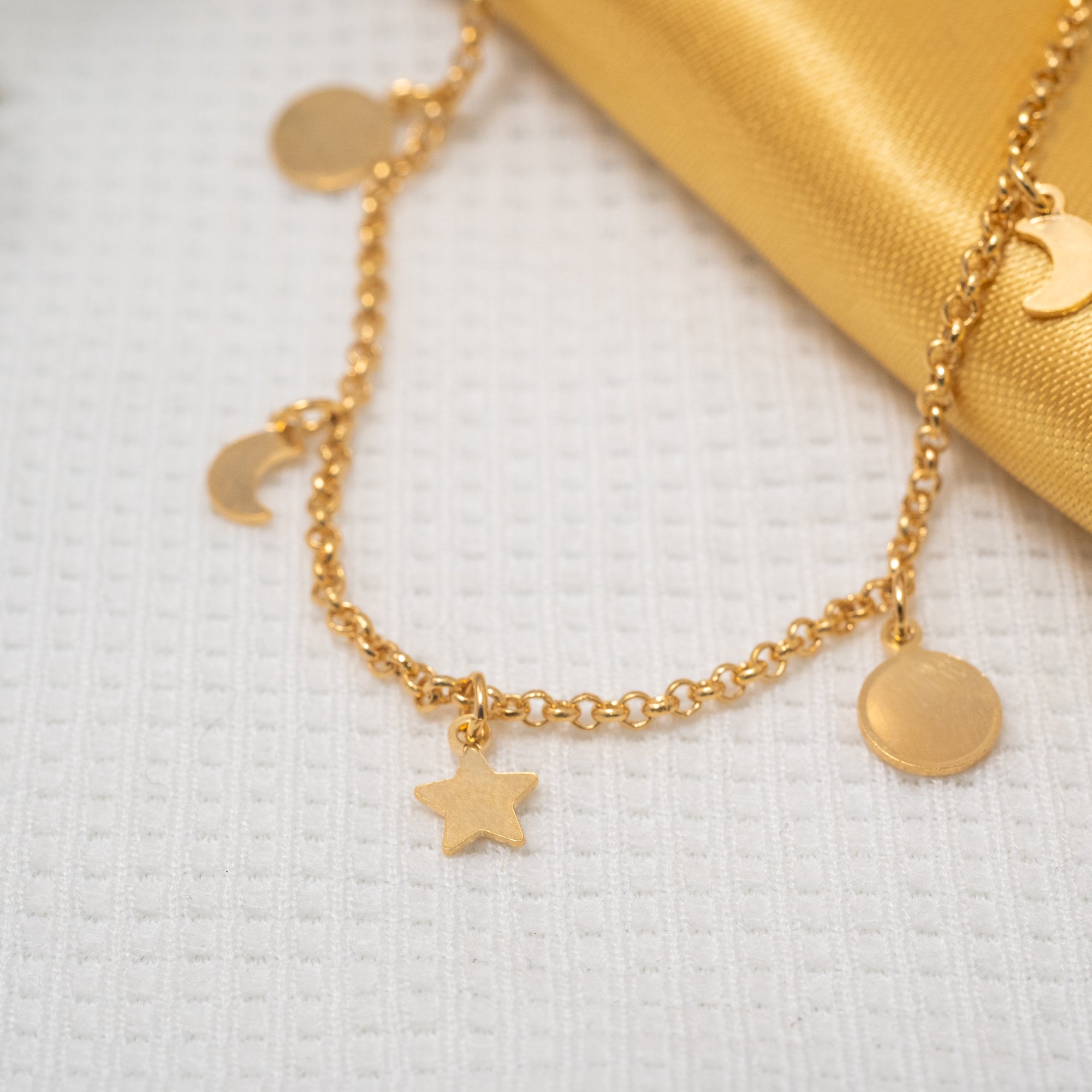 Pulsera Cielo en Oro laminado 18k para Dama